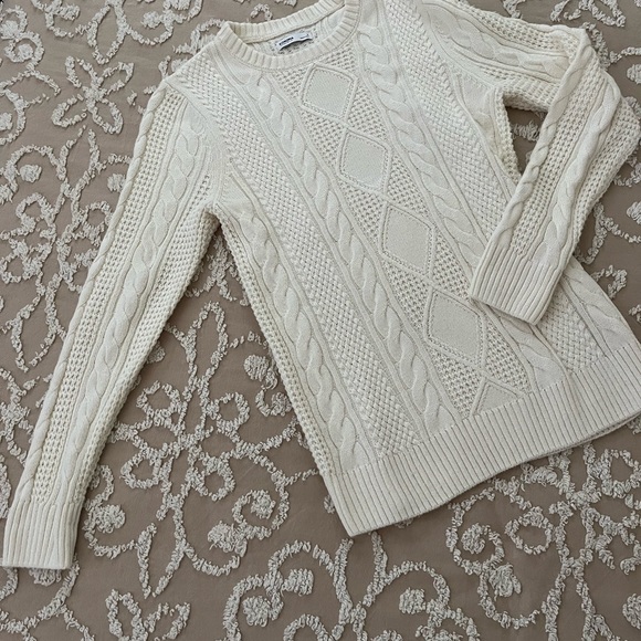 Men’s Fisherman Sweater - Picture 2 of 9